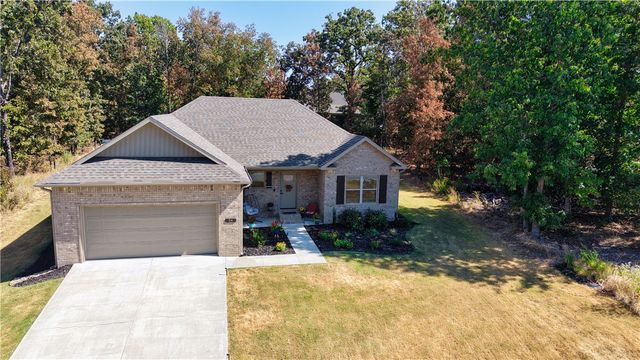 54 Perth Drive, Bella Vista, AR 72715