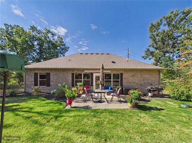 54 Perth Drive, Bella Vista, AR 72715
