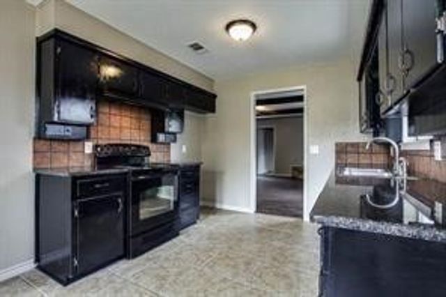 1400 Quill Drive, Plano, TX 75075