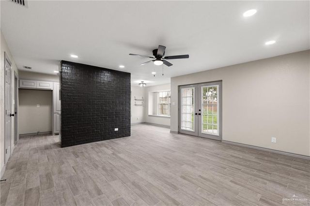 1802 W Arbor Street, Harlingen, TX 78552