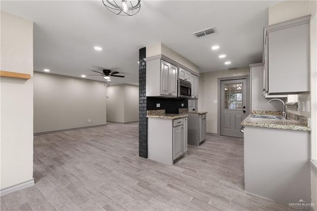 1802 W Arbor Street, Harlingen, TX 78552