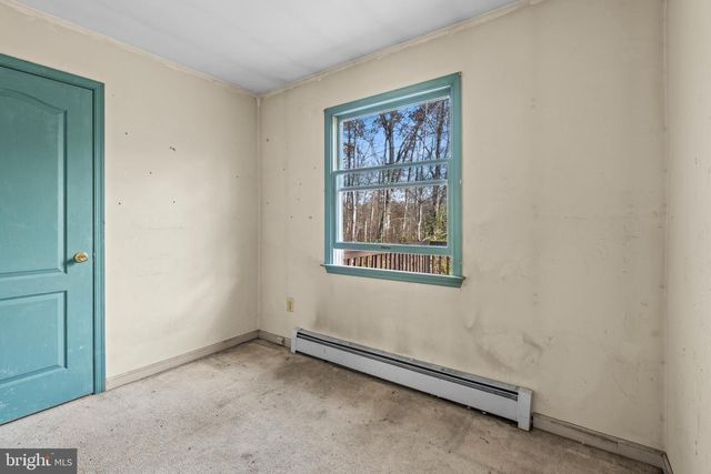 1545 OAK LN, Upper Black Eddy, PA 18972