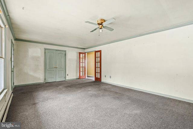 1545 OAK LN, Upper Black Eddy, PA 18972