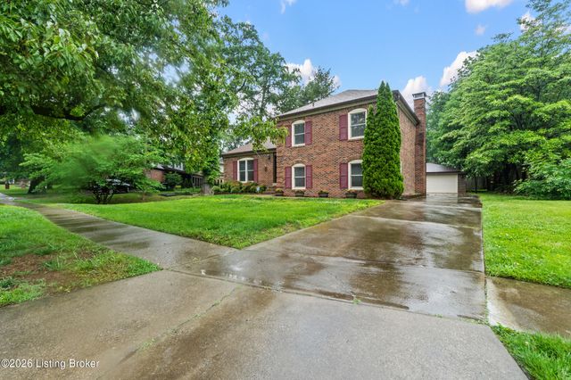 10521 Applecross Way, Louisville, KY 40223