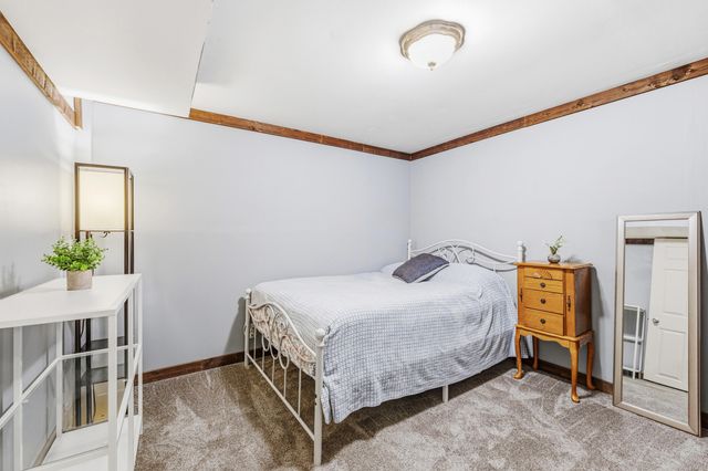5636 Juniper Drive, Jackson, MI 49201
