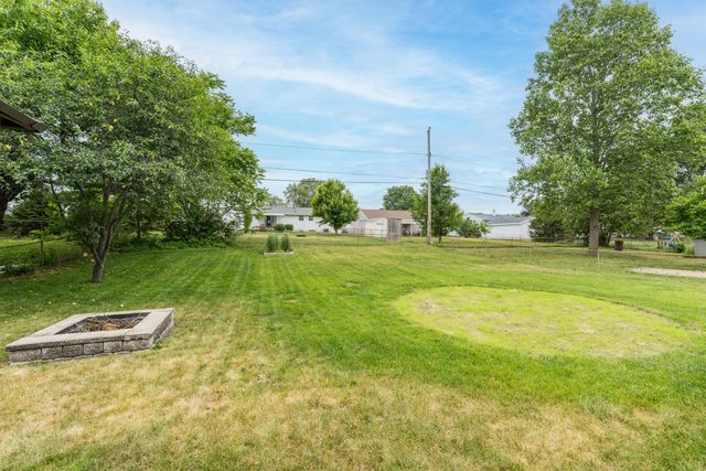 5636 Juniper Drive, Jackson, MI 49201