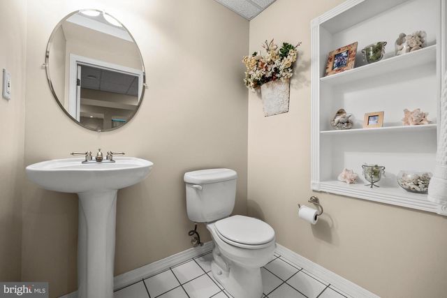 5 TRAKENNER WALK, Sewell, NJ 08080