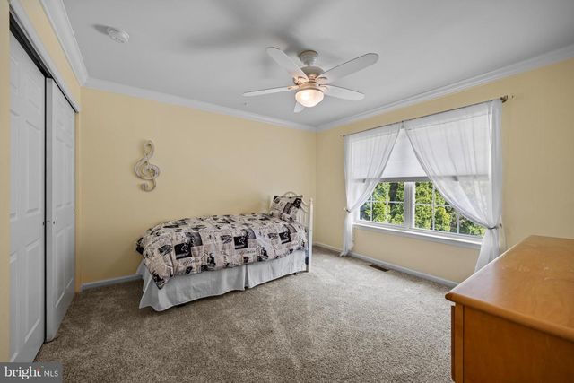 5 TRAKENNER WALK, Sewell, NJ 08080