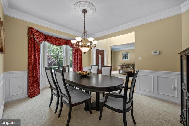 5 TRAKENNER WALK, Sewell, NJ 08080