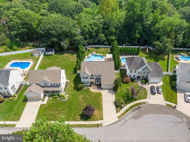 5 TRAKENNER WALK, Sewell, NJ 08080