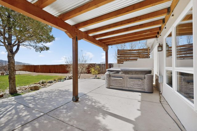 2516 Nogales Road NE, Rio Rancho, NM 87144