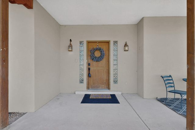 2516 Nogales Road NE, Rio Rancho, NM 87144