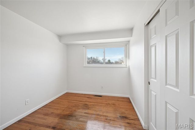 1565 Yaqui Drive, Florissant, MO 63031