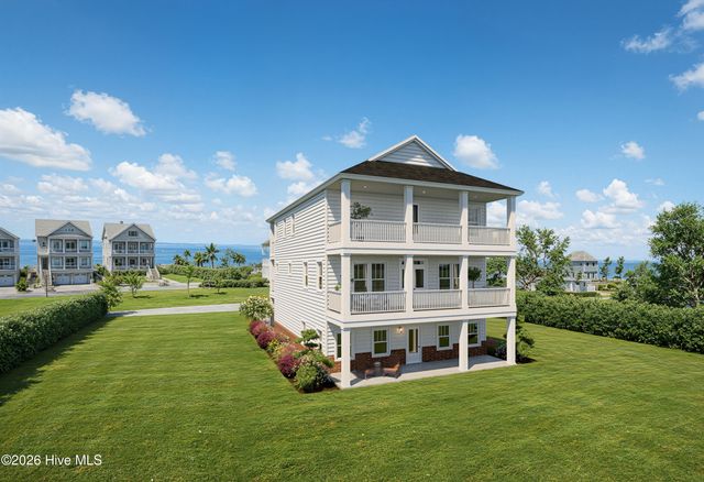 742 Cannonsgate Drive, Newport, NC 28570