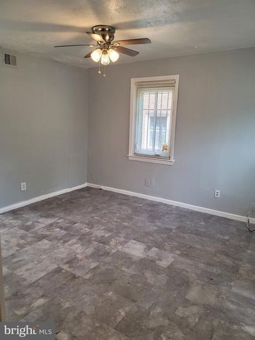 5037 BENNING RD SE, Washington, DC 20019