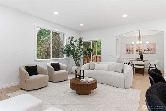 9202 18th Avenue W, Everett, WA 98204