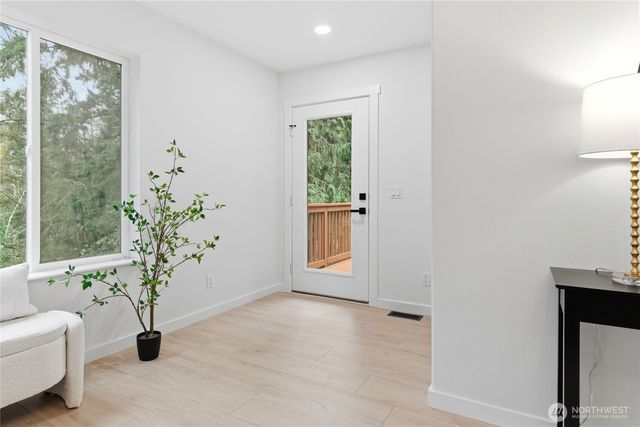 9202 18th Avenue W, Everett, WA 98204