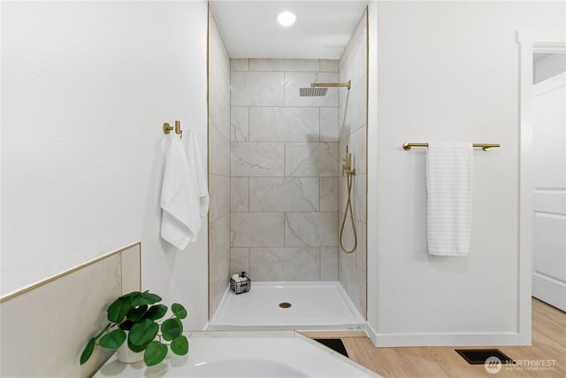 9202 18th Avenue W, Everett, WA 98204