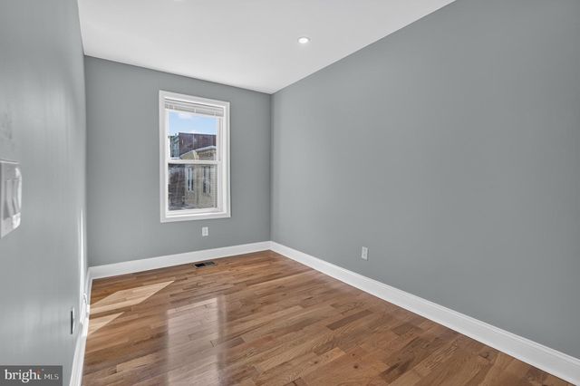 1217 S 58TH ST, Philadelphia, PA 19143