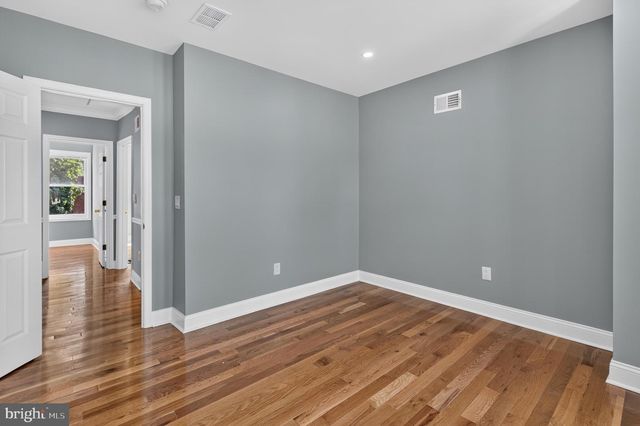1217 S 58TH ST, Philadelphia, PA 19143