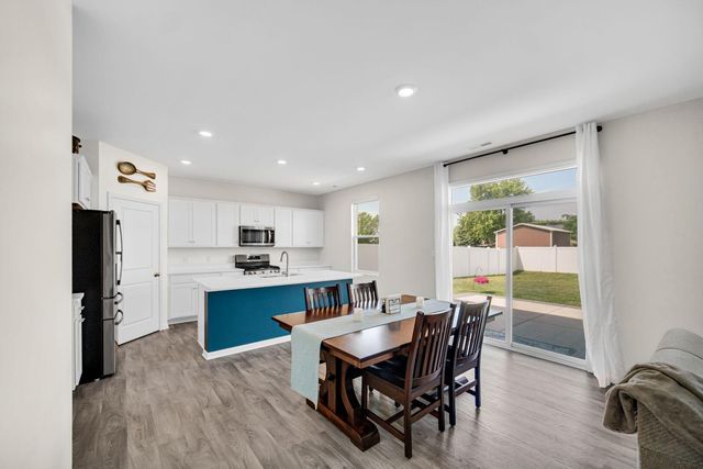 10454 Privet Drive, Crown Point, IN 46307