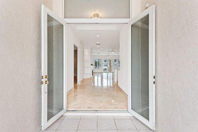 1630 SE 11th Street, Fort Lauderdale, FL 33316