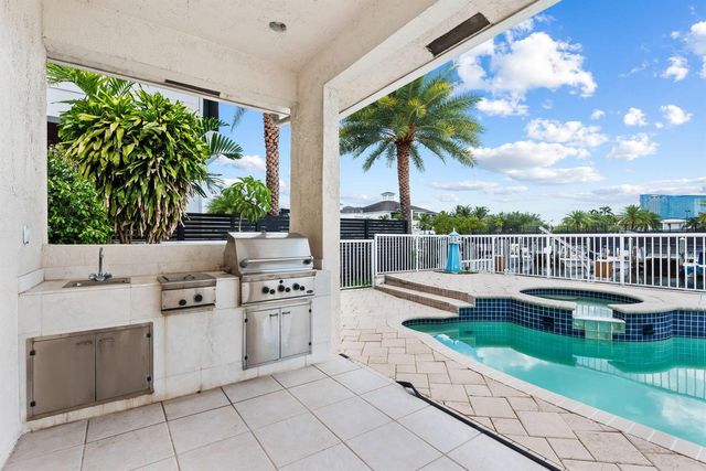 1630 SE 11th Street, Fort Lauderdale, FL 33316