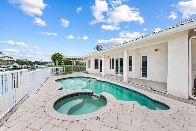 1630 SE 11th Street, Fort Lauderdale, FL 33316
