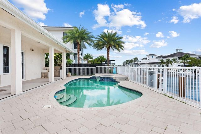 1630 SE 11th Street, Fort Lauderdale, FL 33316