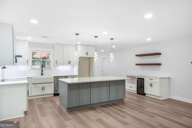 8919 Saddlewood Drive, Jonesboro, GA 30238