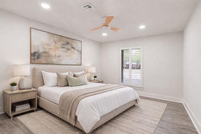 5113 W 43rd Street, Houston, TX 77092