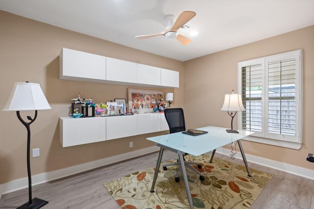 5113 W 43rd Street, Houston, TX 77092