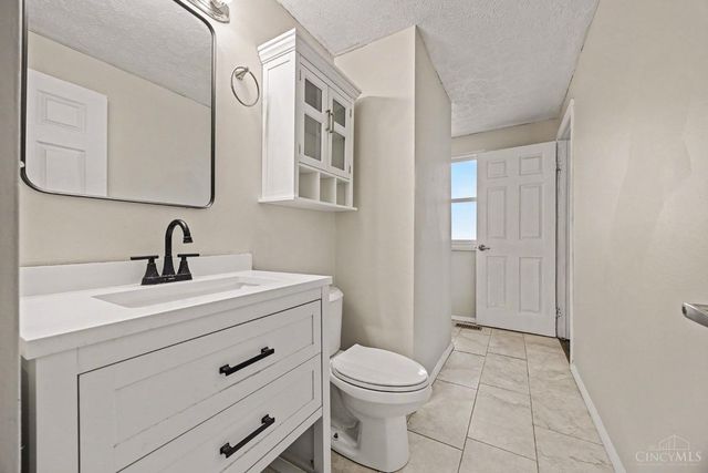 4271 Champdale Lane, Delhi Twp, OH 45238