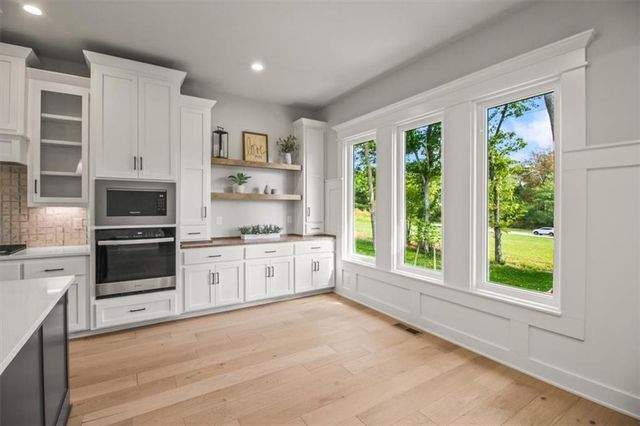 4104 SE Adams Drive, Blue Springs, MO 64014