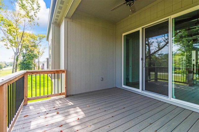 4104 SE Adams Drive, Blue Springs, MO 64014