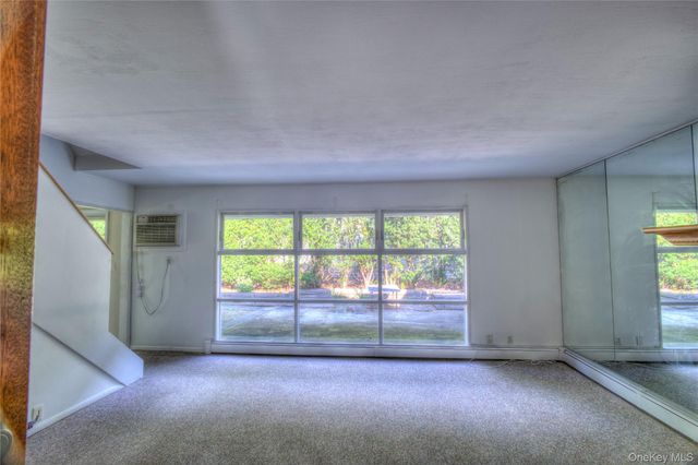 49 Radcliff Avenue, Port Washington, NY 11050