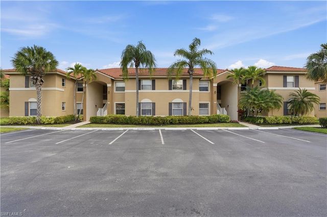 6560 Huntington Lakes CIR 104, Naples, FL 34119