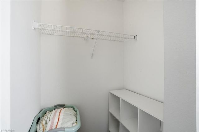 6560 Huntington Lakes CIR 104, Naples, FL 34119