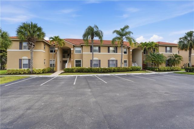 6560 Huntington Lakes CIR 104, Naples, FL 34119