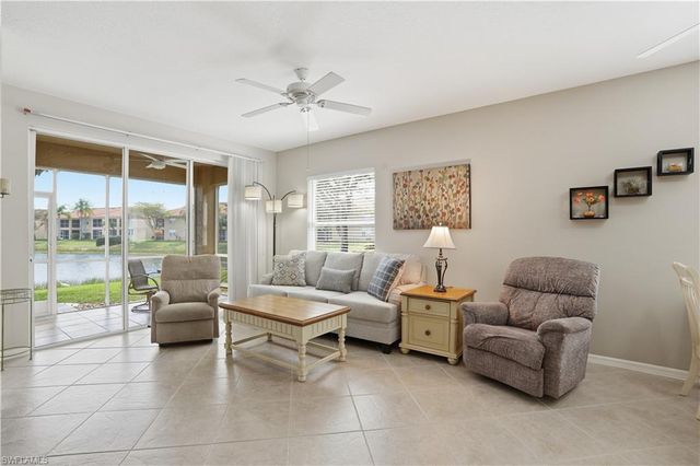 6560 Huntington Lakes CIR 104, Naples, FL 34119