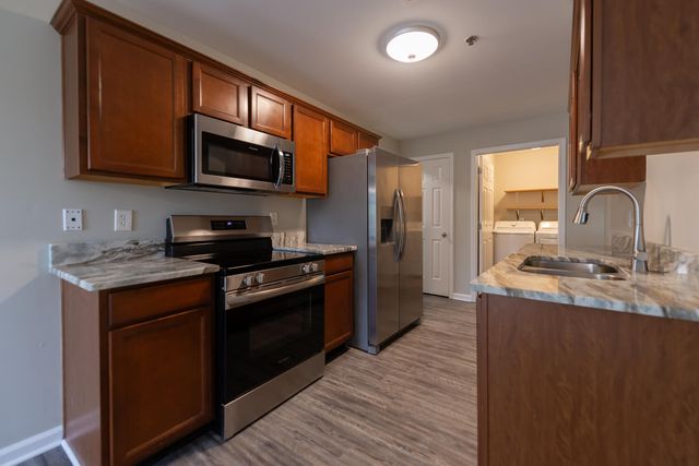 858 Malabu Drive 5000, Lexington, KY 40502