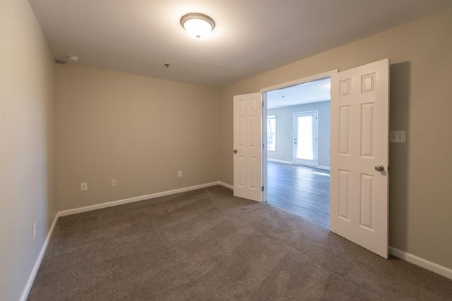 858 Malabu Drive 5000, Lexington, KY 40502