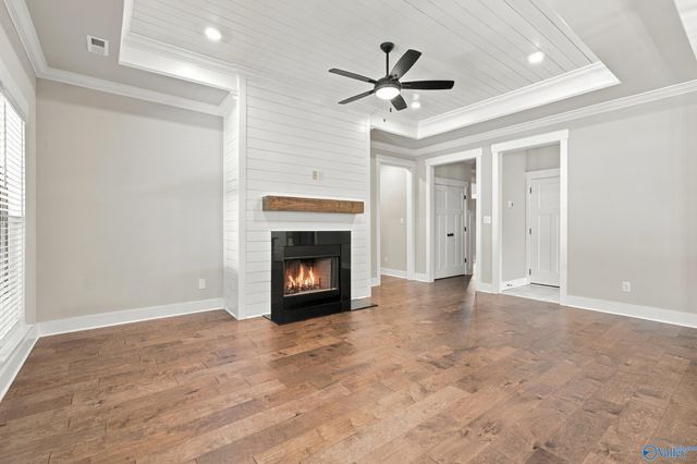 15435 Ironcrest Drive NW, Harvest, AL 35749