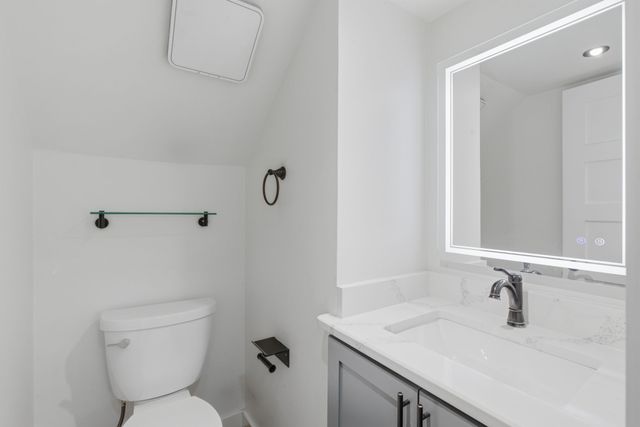 2651 Via Ventura Circle, Carrollton, TX 75006