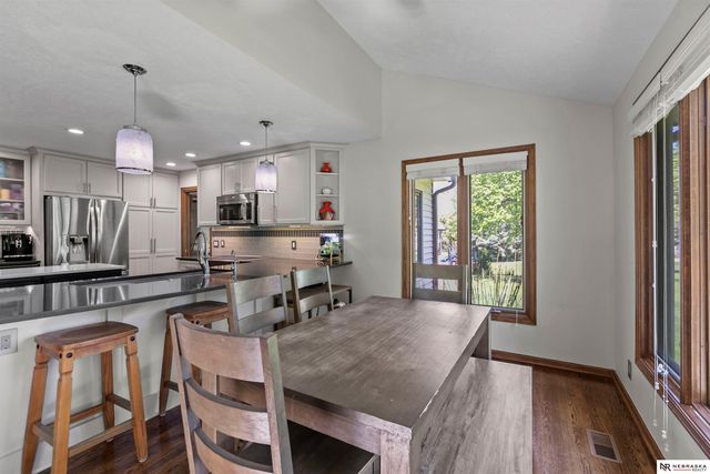 4718 Birch Creek Drive, Lincoln, NE 68516