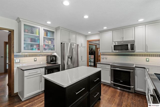 4718 Birch Creek Drive, Lincoln, NE 68516