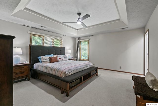 4718 Birch Creek Drive, Lincoln, NE 68516