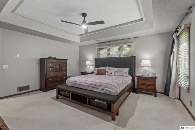 4718 Birch Creek Drive, Lincoln, NE 68516