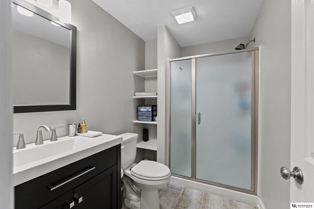 4718 Birch Creek Drive, Lincoln, NE 68516