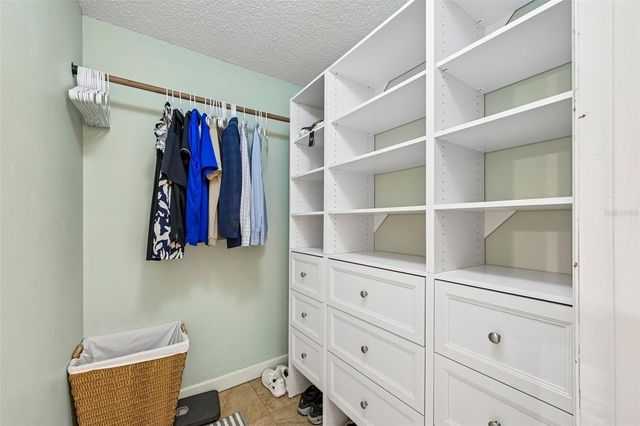 4712 GLENBROOKE DRIVE, Sarasota, FL 34243